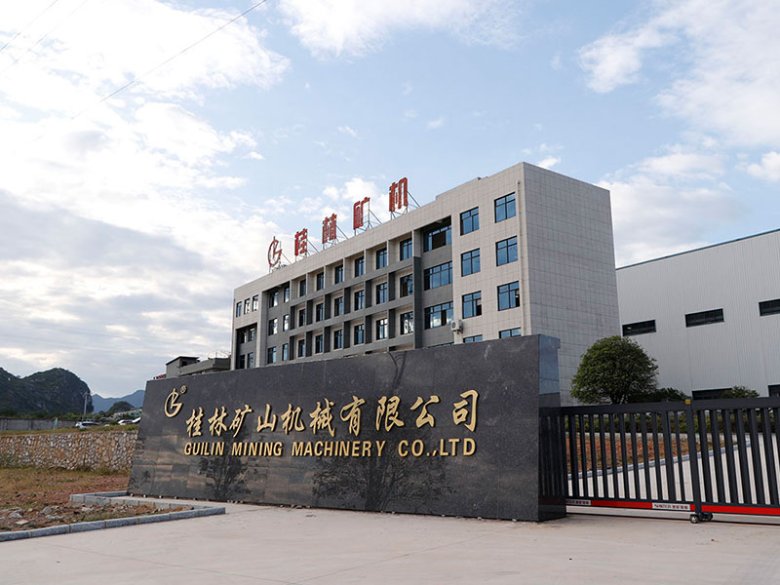 在桂林怎么選一家合適的雷蒙磨粉機(jī)供應(yīng)商 在桂林怎么選一家合適的雷蒙磨粉機(jī)供應(yīng)商